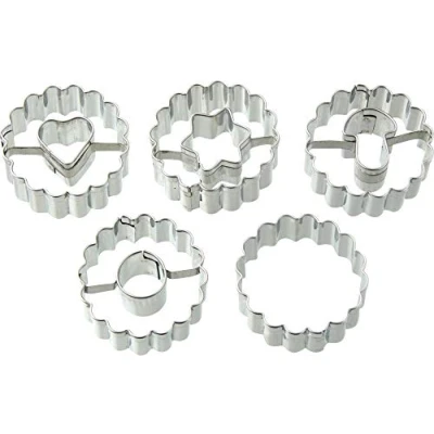 Afbeelding van Dr. Oetker Mini Linzer Uitsteekvormpjes, 5 Delige Set, Uitsteekvormen Voor Kerstmis, Koekjes, Koekjes En Fondant, Diverse Motieven, Hoeveelheid: 1 X Set