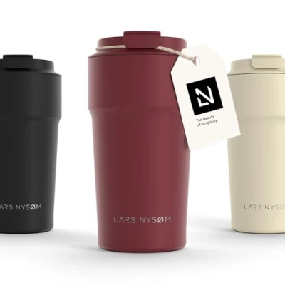 Afbeelding van LARS NYSØM &#039;Bevægelse&#039; Thermos Coffee Mug to go 500ml BPA vrij met Isolatie Lekvrije Roestvrijstalen Thermosbeker Berry