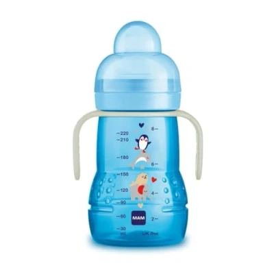 Afbeelding van MAM Night trainingsbeker, met druppelvrije Skinsoft siliconen speen, gemakkelijk vast te pakken, handgrepen die oplichten in het donker, 4 maanden, 220 ml, lichtblauw