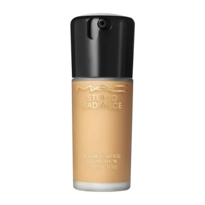 Image de MAC Studio Radiance Serum Powered Fond de Teint NC25 30 ml