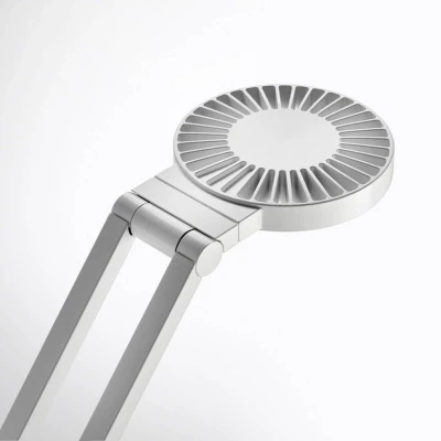 Afbeelding van LUCTRA® Table Radial Base LED bureaulamp biologisch effectief licht dimbaar wit aluminium
