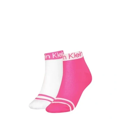 Afbeelding van Calvin Klein Quarter Logo Welt (2 pack) dames hoge enkelsokken magenta dessin Maat: One size