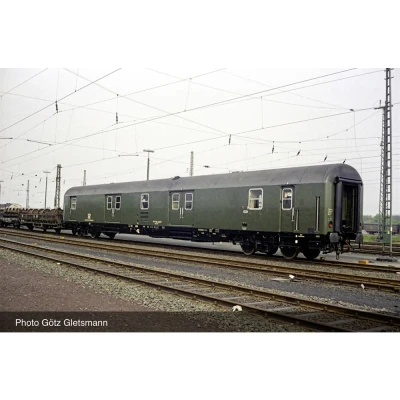 Afbeelding van Arnold HN4417 N set van 2 postwagens post mrz de DB
