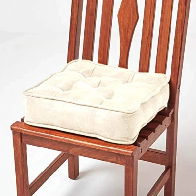 Afbeelding van Homescapes Zitkussen crème zitverhoger/stoelkussen 40 x cm met velours bekleding