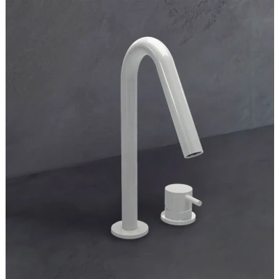 Afbeelding van Waterevolution Flow 2 gats wastafelkraan mat wit met kleine V 127mm uitloop T1121VBR