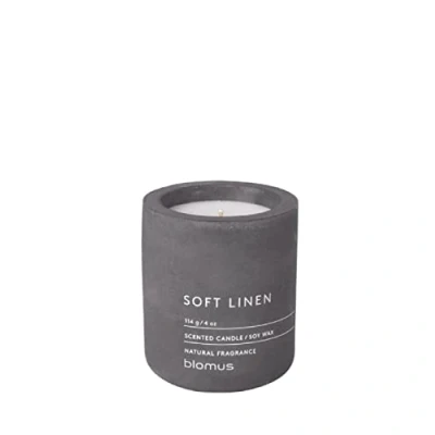Afbeelding van Blomus Geurkaars Fraga 8 cm / ø 6.5 Soft Linen