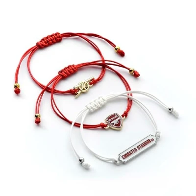 Afbeelding van The Carat Shop Arsenal Voetbal Club Vriendschaps Armband Set