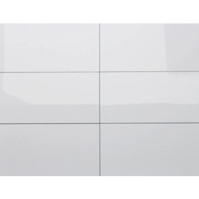 Afbeelding van Kerabo Wit glans gerectificeerd 30x60 Vloertegel badkamer Wandtegel Tijdloze uitstraling