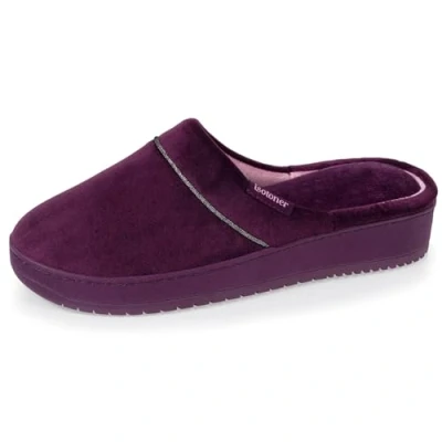 Afbeelding van Isotoner Zeer comfortabele damesslippers van traagschuim, modern, met een plateauzool 3,7 cm, Aubergine