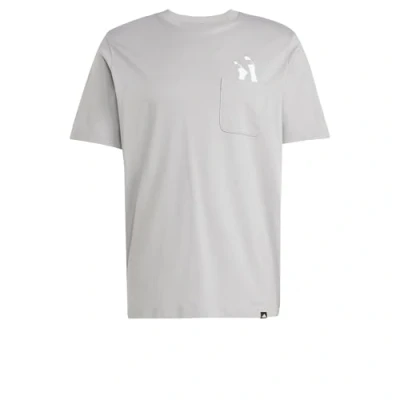 Afbeelding van adidas LOUNGE SLIDES GRAPHIC Pocket T shirt voor heren