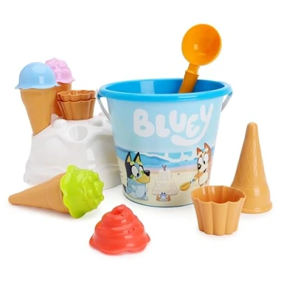 Afbeelding van Toyland® Bluey &amp; Bingo Set van 14 emmers en schoppen met ijshoorntjes Zand waterspel Strandspeelgoed