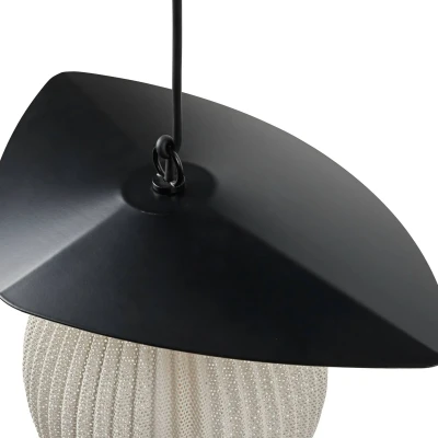 Afbeelding van Gubi Satellite buiten hanglamp, 57x36 cm, zwart/crème wit