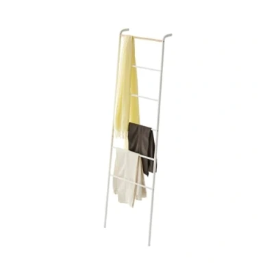 Image de Yamazaki Echelle porte serviettes en acier et bois Tower
