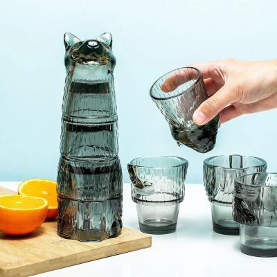 Afbeelding van Kitty Stapelbare Glazen (Set Van 4) Zwart