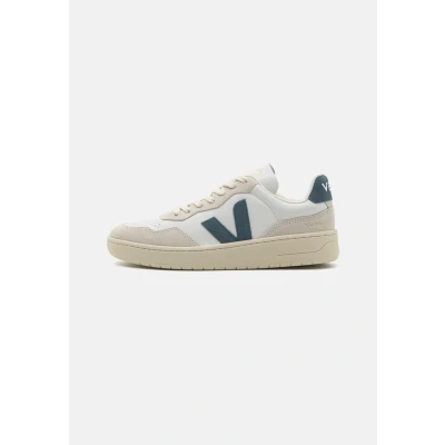 Afbeelding van Veja V90 Sneakers laag extrawhite, Dames, Maat: 37, Extra white Leer