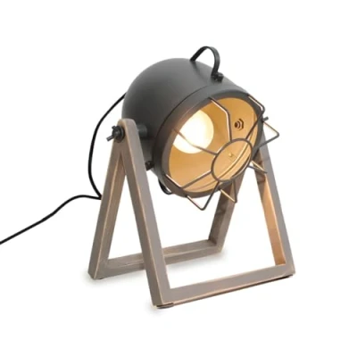 Afbeelding van Alpinaluz Industriële tafellamp met E27 projector, grijze natuurlijke houten basis en draaibare kop voor woonkamer nachtkastje