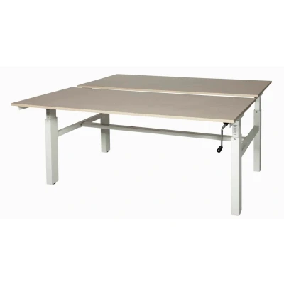 Afbeelding van Romeo Duo werkplek, zit/zit hoogte verstelbaar dmv slinger (62 85cm) voorzien van 180x80/80cm licht grijs 25mm melamine bladen en aluminium H poot