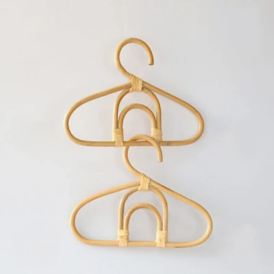 Afbeelding van Bamboe Kinder Kledinghangers, Naturel, Handgemaakt, 20x15 cm, 3 Stuks