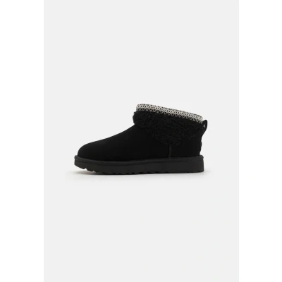 Afbeelding van UGG classic ultra mini maxi curly zwart