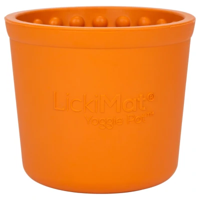 Afbeelding van Lickimat Yoggi Pot Slowfeeder Voor Afleiding. Plezier En Verrijking Ø10x9 cm Hondenvoerbak Oranje