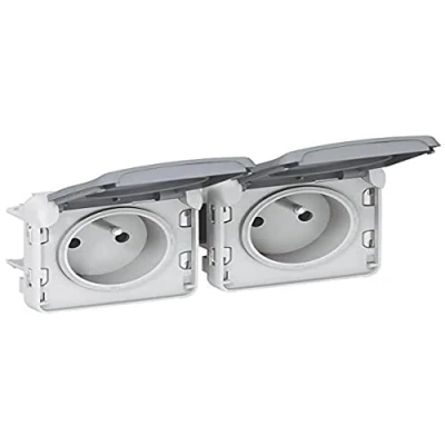 Afbeelding van Legrand 069562 dubbel stopcontact, waterdicht, 2P+T, voorbekabeld, horizontaal, plexo, IP55, 16 A, 250 V, grijs