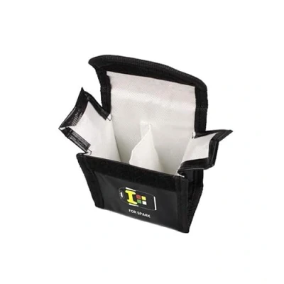 Afbeelding van Veiligheidstas voor Lipo batterijen, 1 stuk, brandwerend en explosiebestendig materiaal, afmetingen 80 x 45 mm Dubbele Batterij Ideaal DJI Spark RC