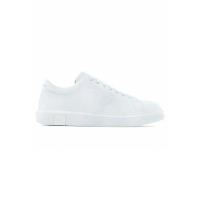 Afbeelding van Armani Exchange Basic sneakers voor heren met verlengd logo op de rug, optisch wit, 45 EU, Wit.