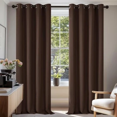 Afbeelding van Deconovo Warmte isolerende verduisteringsgordijnen, gordijnen voor jongensslaapkamer, modern design met oogjes, 140 x 290 cm (breedte hoogte), chocoladebruin, 2 stuks