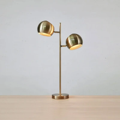 Afbeelding van Tafellamp Edgar, 2 lamps, messing antiek
