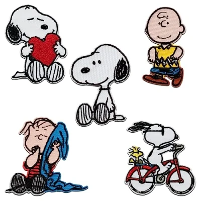 Afbeelding van Mono Quick Peanuts Snoopy opstrijkbare patches, 5 stuks
