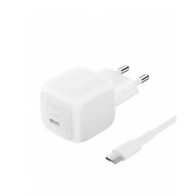 Image de Belkin BOOST CHARGE Adaptateur secteur compact 45 Watt Fast Charge, PD 3.1/PPS (24 pin USB C) sur le câble : C Royaume Uni avec (1 m)