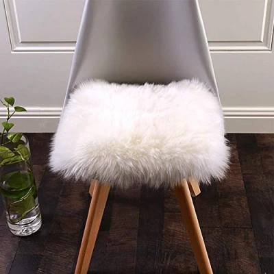 Afbeelding van QINGLOU Faux Fur Schapenvacht Stijl Tapijt Fleece Stoel Cover Seat Pad Zachte Pluizige Shaggy Ruimte Tapijten Voor Woonkamer Slaapkamer Sofa Vloertapijten (Wit (Vierkant), 60 x cm)