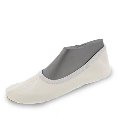 Image de Beck Mixte enfant Chaussures de Gymnastique Basic 008, Blanc, 29 EU