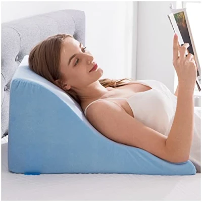 Afbeelding van NOFFA Leeskussen Memory Foam Wedge Pillow Wigkussen voor Bed en Bank Perfect Rugondersteuning Tijdens het Ontspannen, Gamen, Lezen of TV Kijken