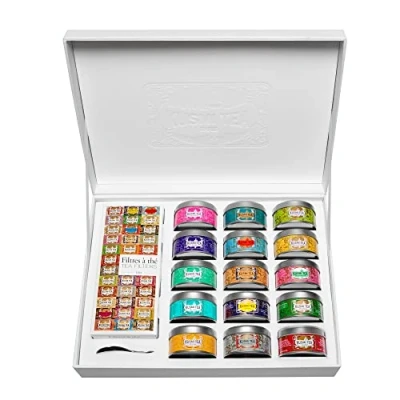 Afbeelding van Kusmi Tea De collectie set met 15 metalen dozen 25 g gearomatiseerde thee en losse infusies doos 100 theefilters gegraveerde lepel