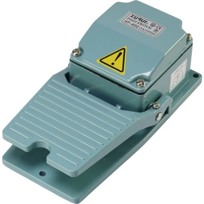 Afbeelding van TRU COMPONENTS XF 402 Voetschakelaar 250 V/AC 15 A 1 pedaal 1x NO stuk(s)