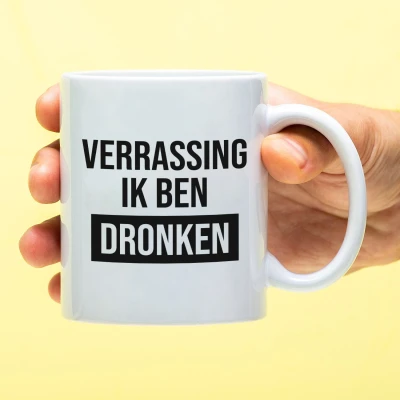 Afbeelding van Mok Verrassing ik ben dronken