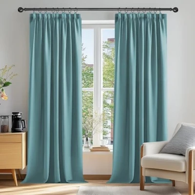 Afbeelding van Deconovo Set van 2 verduisterende gordijnen, woonkamer, design, modern, plooiband, keukengordijn, thermische isolatie, anti koude, eetkamer, hemelsblauw, 228 x 229 cm