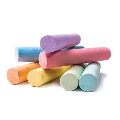 Afbeelding van GOOD STUFF 12 stuks gekleurd krijt voor schoolbord, inclusief bagagedrager, afmetingen 8 x 1 cm, ideaal school, kantoor en thuisgebruik