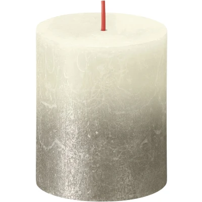 Afbeelding van Rustiek fading metallic stompkaars 80/68 Soft pearl Champagne Bolsius