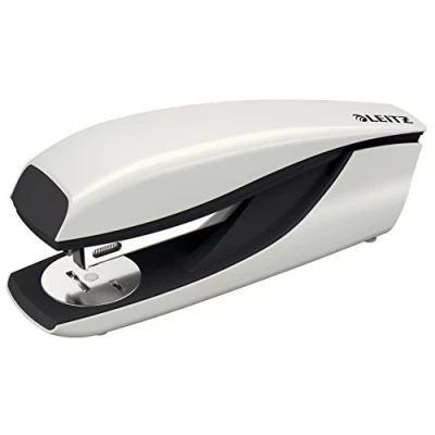 Afbeelding van Leitz Nietmachine voor kantoor, capaciteit 30 vellen, lichtgrijs, ergonomische metalen behuizing, incl. nietjes, productlijn NeXXt, 55020085