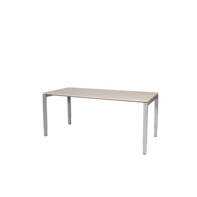 Afbeelding van Cubeo 4 poot bureau, zit/zit hoogte verstelbaar (62 85cm) dmv slinger met 200x80cm lindberg (licht) eiken 25mm blad en aluminium (RAL9006) frame