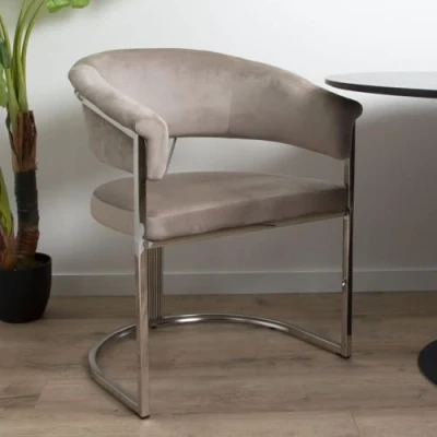 Afbeelding van Milton &amp; Oldbrook Velvet Eetkamerstoel Valletta Taupe Zilver