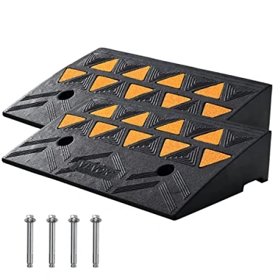 Afbeelding van VEVOR Drempelhelling, hoogte 11 cm, 2 stuks, oprijplaat, rubber, draagkracht 15 ton, rolstoeltoegang, met stabiele roosterstructuur, voor doorgang, auto&#039;s, motorfiets, scooter, 50 x 32 cm