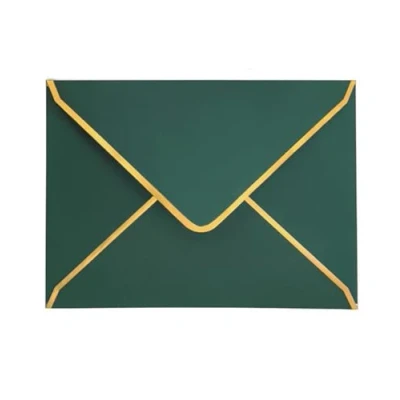 Afbeelding van 50 stuks luxe uitnodigingsenveloppen groen 18,5 x 13,5 cm miniaturen met V klep gouden rand voor bruiloft, uitnodigingen, feest, wenskaarten