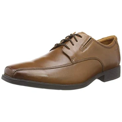Afbeelding van Clarks Tilden Walk Derbys Heren, Dark Tan Lea.