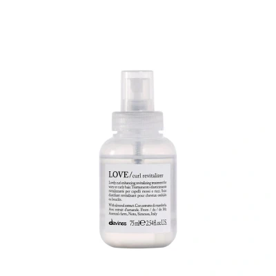 Afbeelding van Davines Spray Essential Haircare Love Curl Enhancing 75 ml Krullend haar Leave in Conditioner