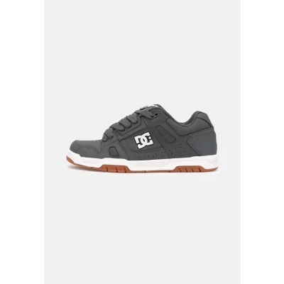 Afbeelding van DC Shoes STAG Skateschoenen, Maat: 40, Grey/gum Leer en imitatieleer