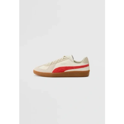 Afbeelding van Puma ARMY Sneakers laag, Maat: 40, Warm white red gum Leer