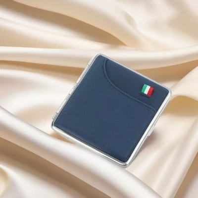 Afbeelding van Sigarettendoosje Blauw met Pasjeshouder Italiaanse Vlag